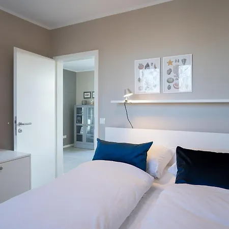 Par1 28 Apartment *